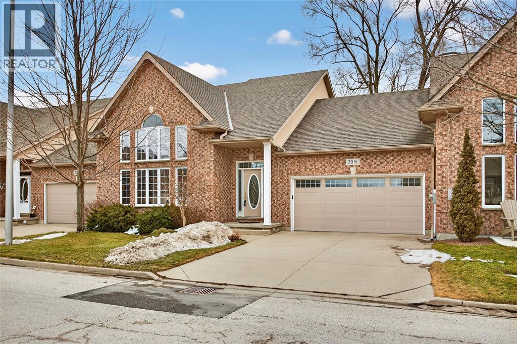 2016 Thelma Avenue, Sarnia, ON - Outdoor With Facade