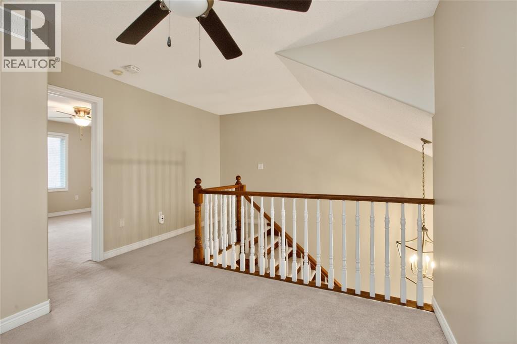 2016 Thelma Avenue, Sarnia, ON - Indoor Photo Showing Other Room