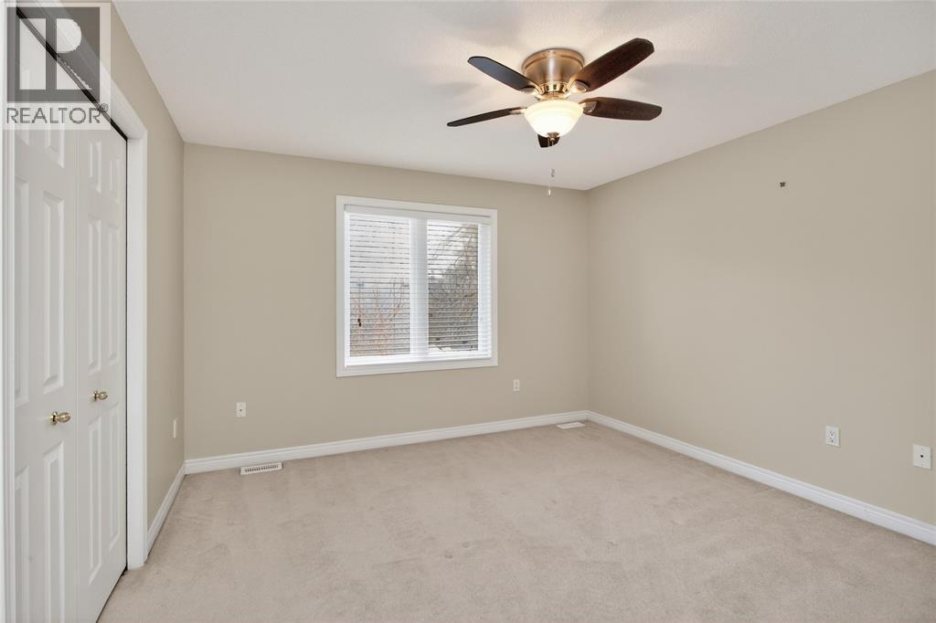 2016 Thelma Avenue, Sarnia, ON - Indoor Photo Showing Other Room