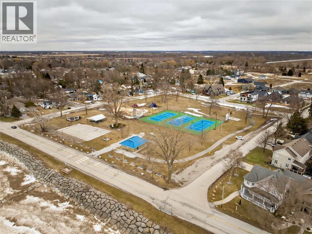 2016 Thelma Avenue, Sarnia, ON - Outdoor With View