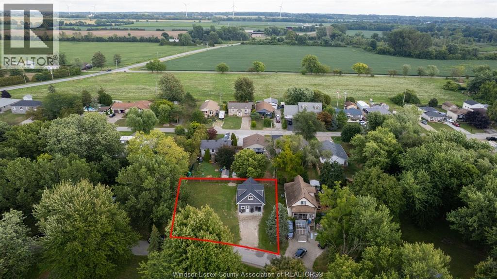 112 Windsor Avenue, Colchester, ON - Outdoor With View