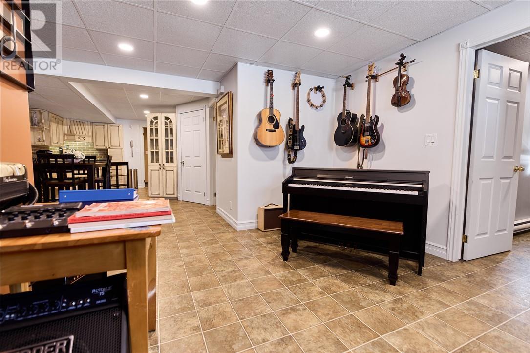 333 Garson Coniston Road, Garson, ON - Indoor Photo Showing Other Room