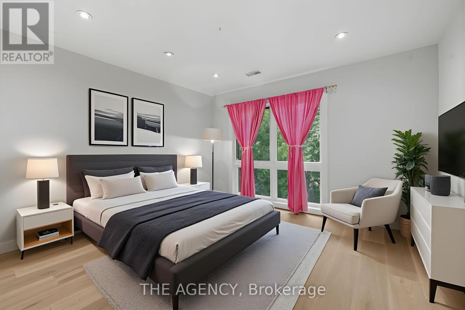 92 Citation Drive, Toronto, ON - Indoor Photo Showing Bedroom