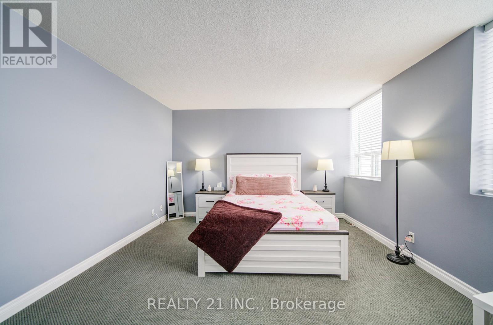 607 - 1665 Pickering Parkway, Pickering, ON - Indoor Photo Showing Bedroom