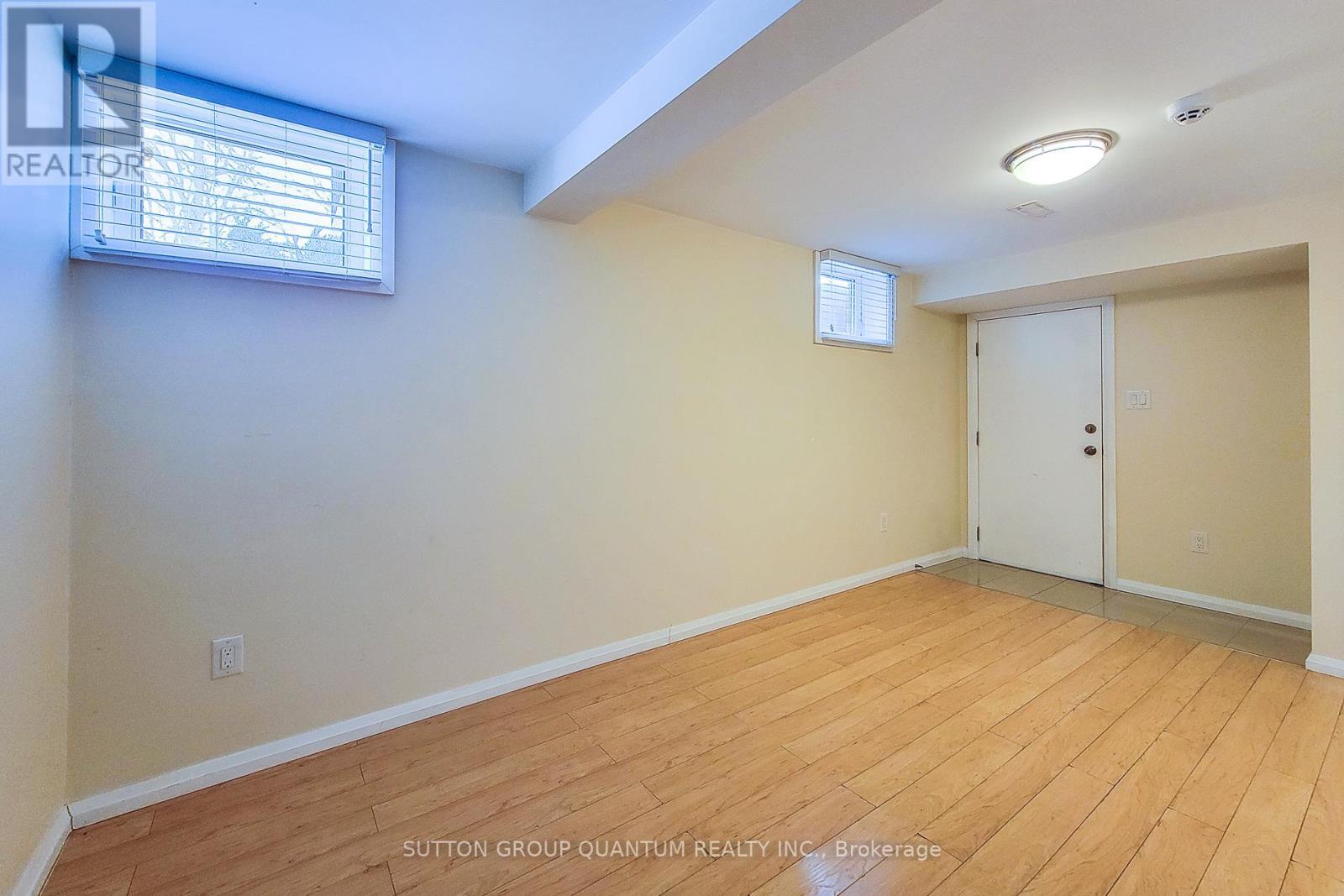 Living Room - #Lower - 1333 Epton Crescent, Mississauga, ON - Indoor