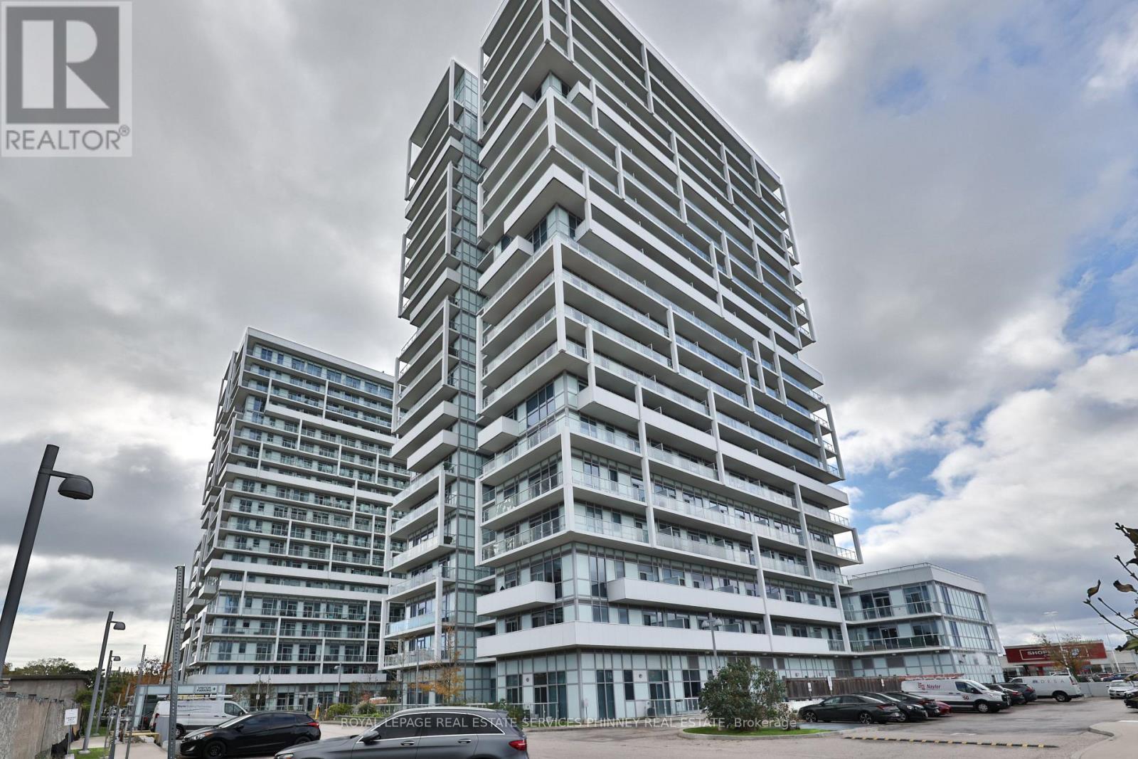 1709 - 55 Speers Road, Oakville, ON - Outdoor With Balcony With Facade