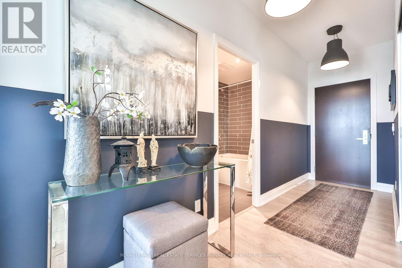 1709 - 55 Speers Road, Oakville, ON - Indoor Photo Showing Other Room