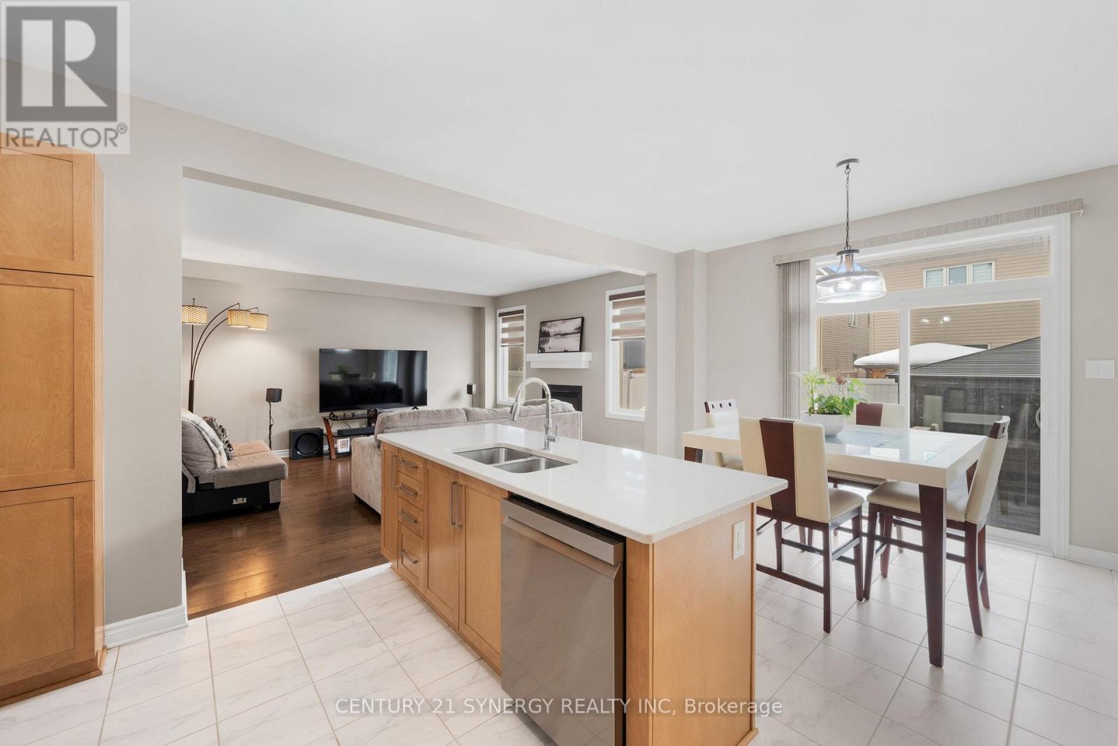 53 Boddington Street, Ottawa, ON - Indoor Photo Showing Other Room