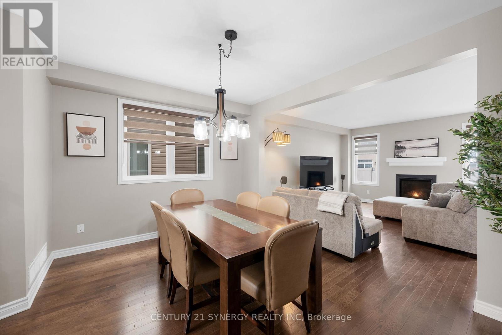 53 Boddington Street, Ottawa, ON - Indoor With Fireplace