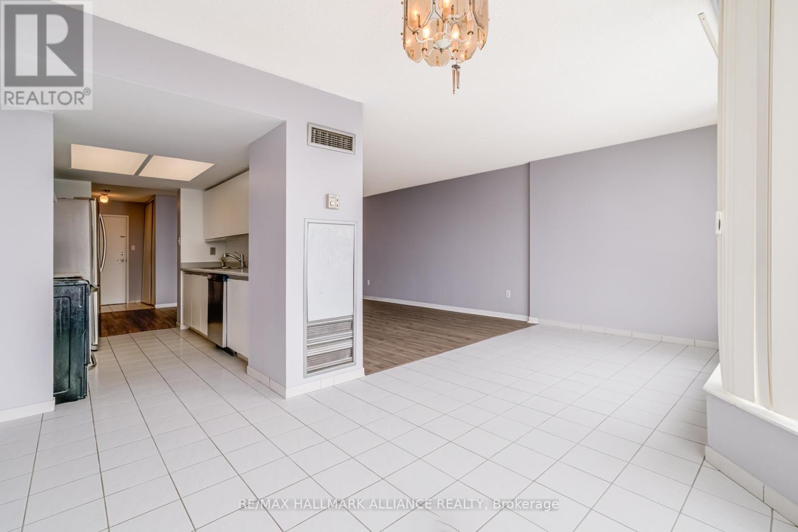 707 - 3 Rowntree Road, Toronto, ON - Indoor Photo Showing Other Room