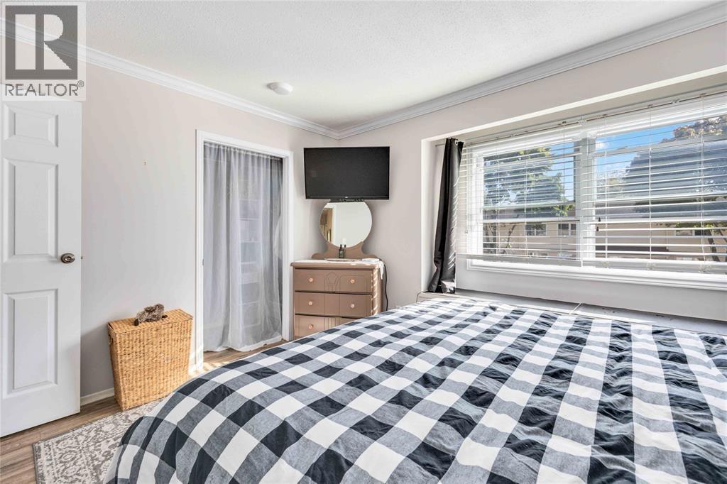 200 St Clair Boulevard Unit# 73, St Clair, ON - Indoor Photo Showing Bedroom