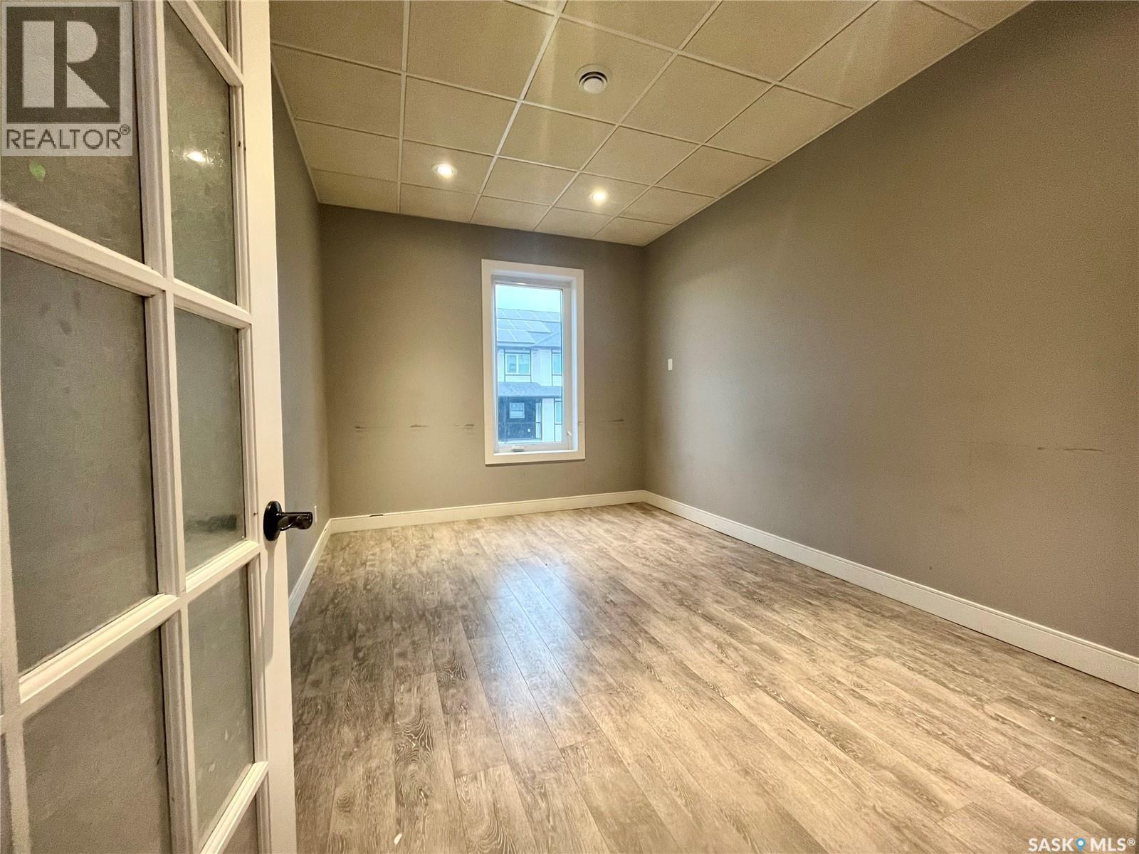 207 419 Willowgrove Square, Saskatoon, SK