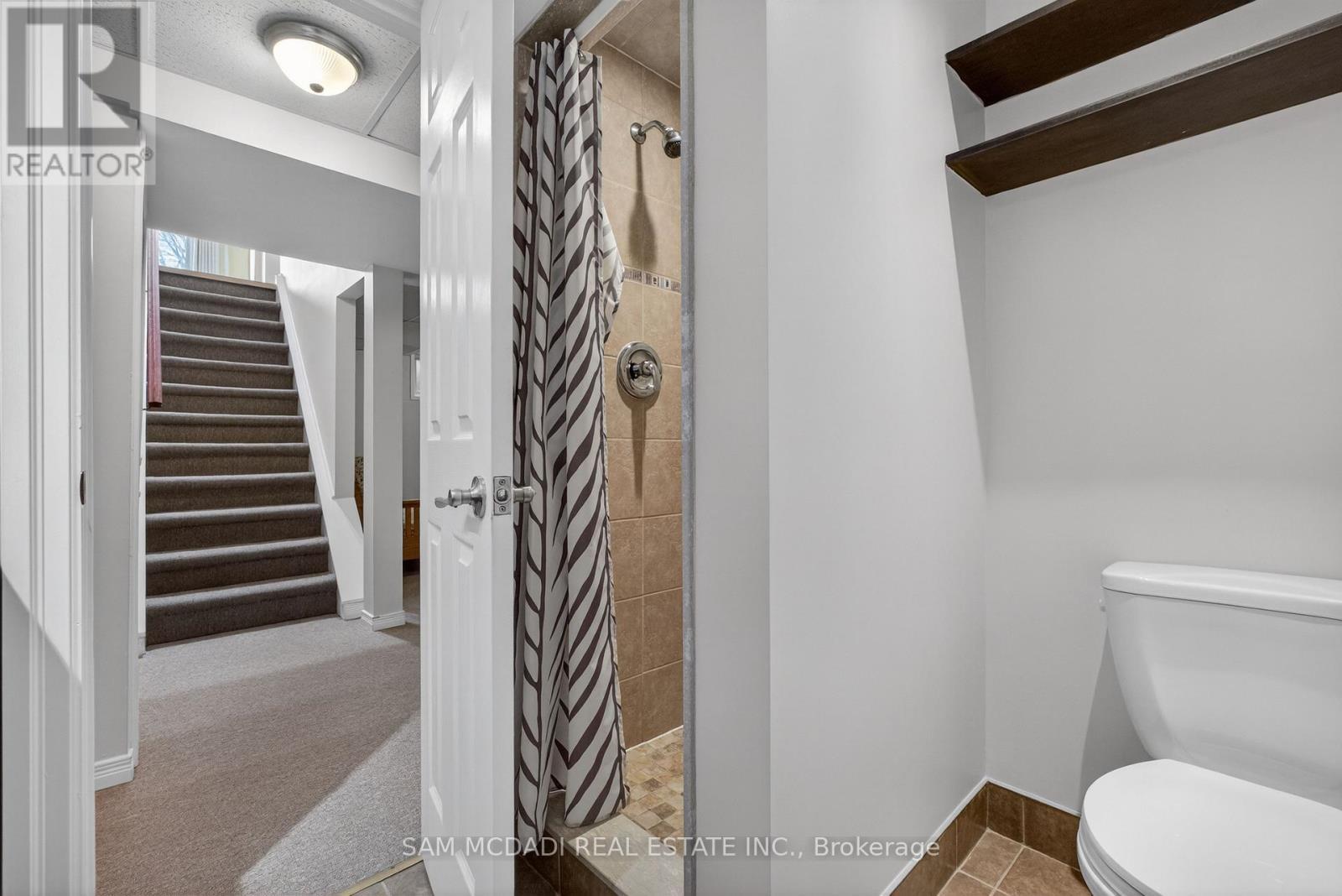 1655 Springwell Avenue, Mississauga, ON - Indoor Photo Showing Bathroom