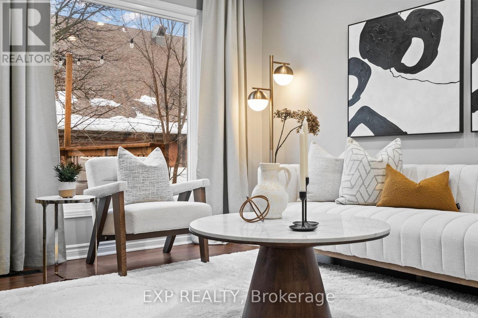 3005 Olympus Mews, Mississauga, ON - Indoor