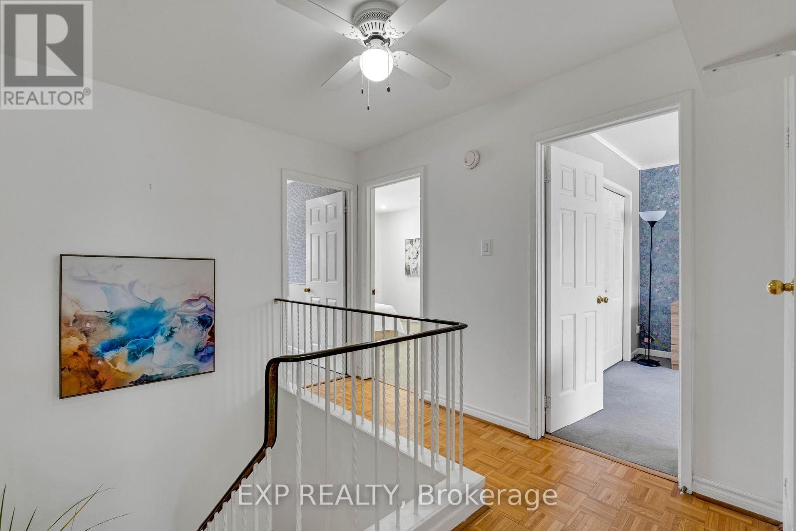 4 - 1180 Mississauga Valley Boulevard, Mississauga, ON - Indoor Photo Showing Other Room