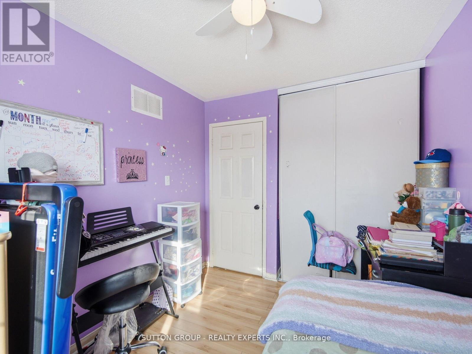 45 Ridgefield Court, Brampton, ON - Indoor Photo Showing Bedroom