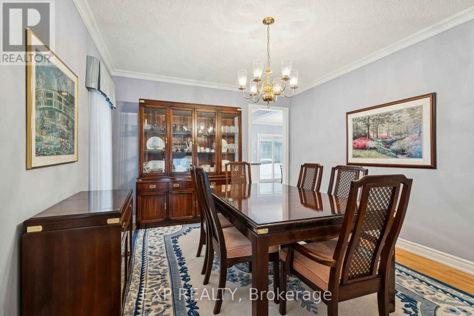 209 Nottingham Drive, Oakville, ON - Indoor Photo Showing Dining Room
