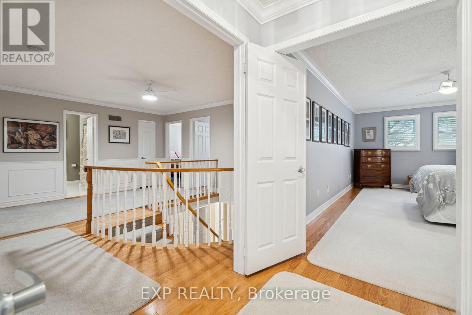 209 Nottingham Drive, Oakville, ON - Indoor Photo Showing Other Room