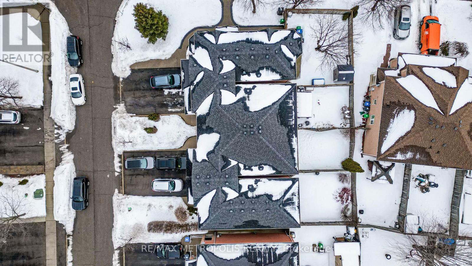 30 Todmorden Drive, Brampton, ON - Outdoor