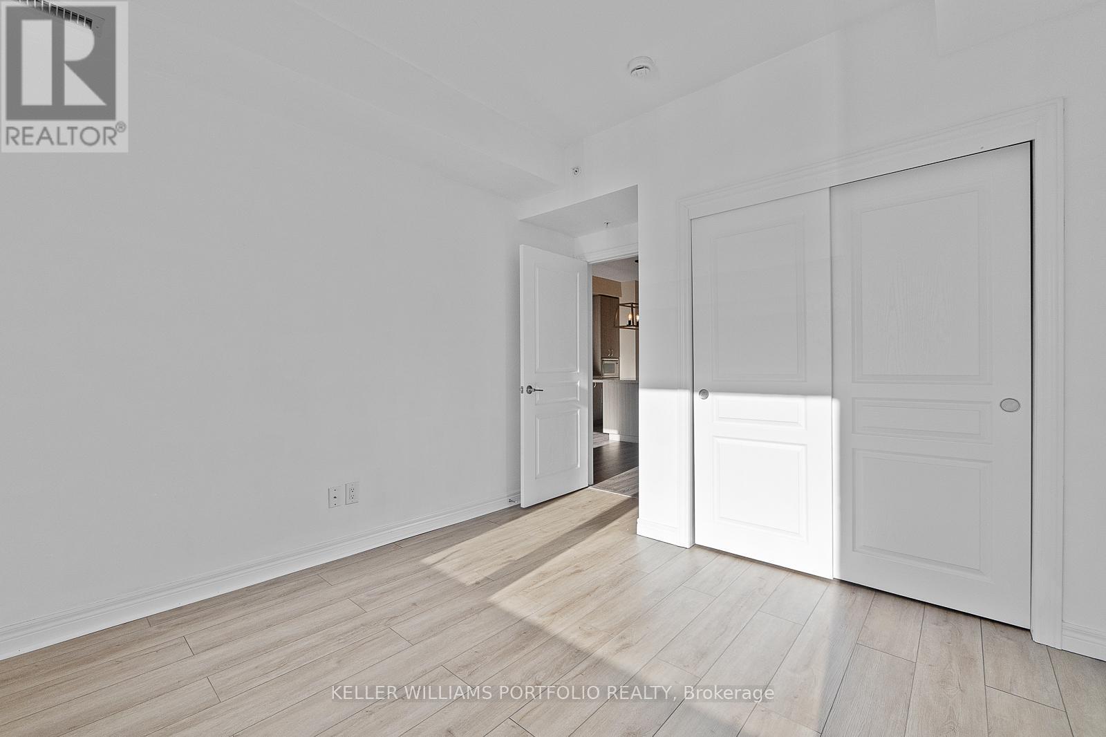 322 - 457 Plains Road E, Burlington, ON - Indoor Photo Showing Other Room