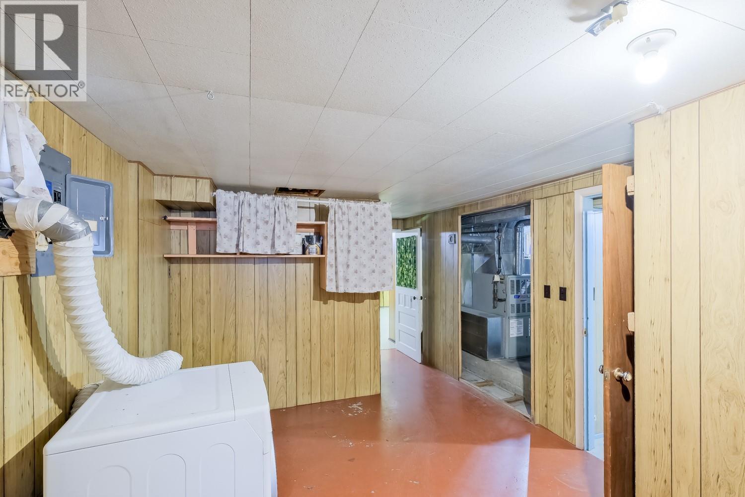 681 Main Street, Penticton, BC