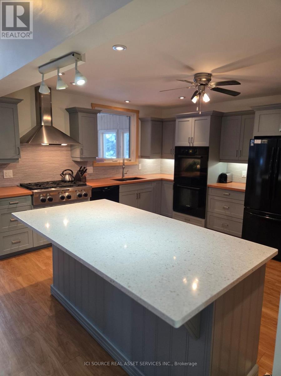 48 Head Street, Northern Bruce Peninsula, ON - Indoor Photo Showing Kitchen
