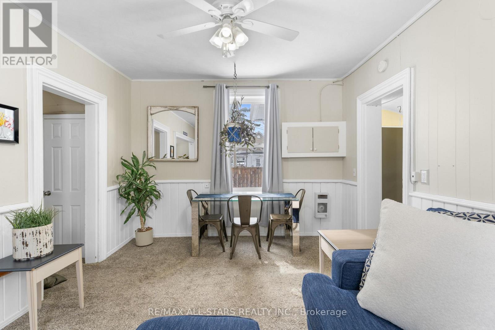 33 John Street, Kawartha Lakes (Fenelon Falls), ON - Indoor