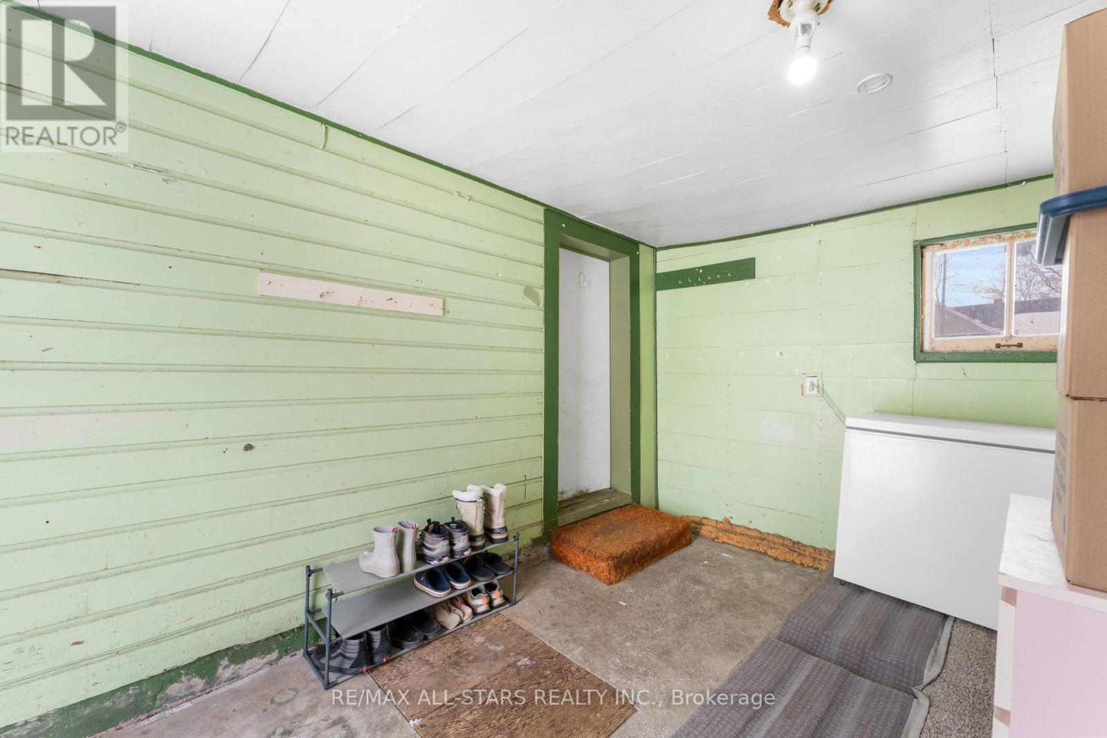 33 John Street, Kawartha Lakes (Fenelon Falls), ON - With Exterior