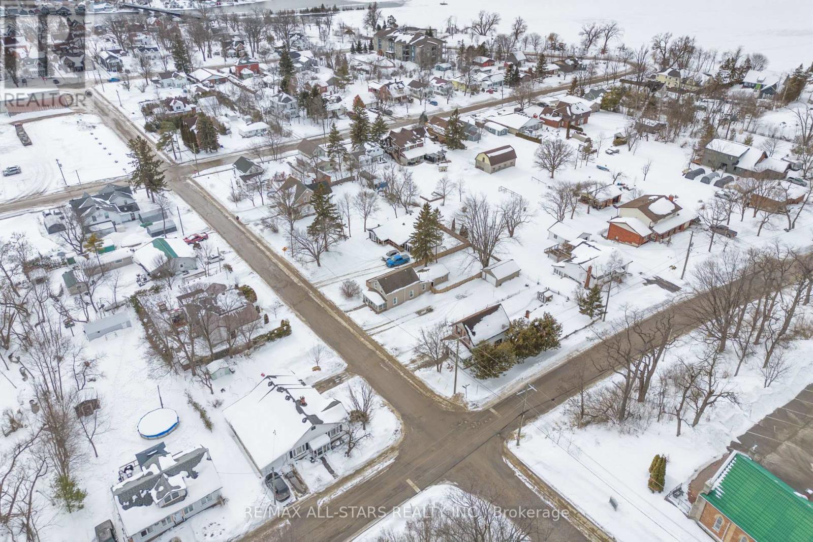 33 John Street, Kawartha Lakes (Fenelon Falls), ON - Outdoor With View