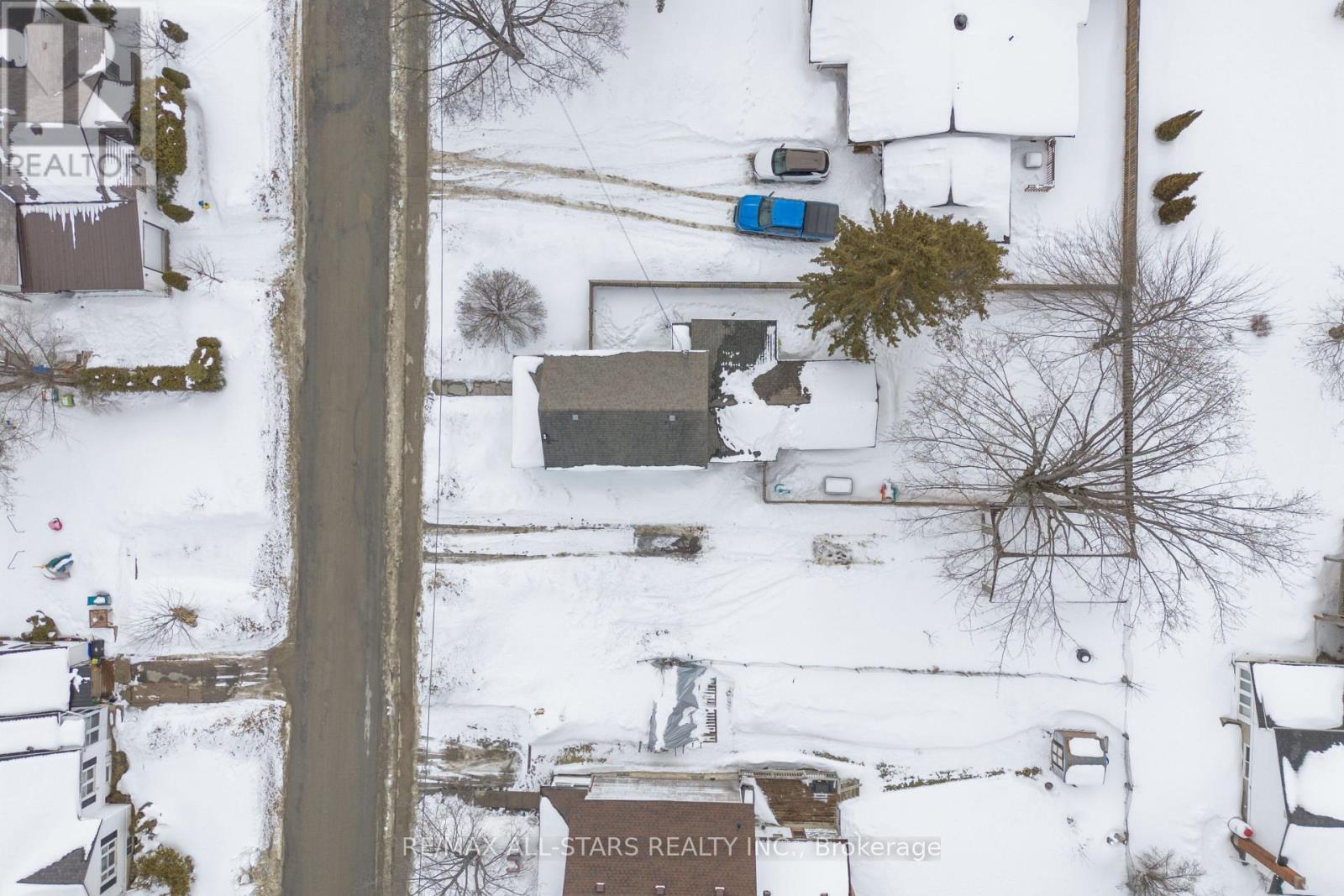 33 John Street, Kawartha Lakes (Fenelon Falls), ON - Outdoor With View