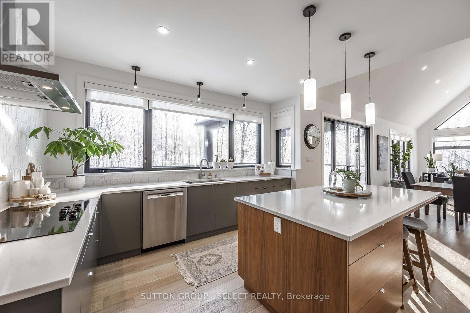 34 Princeton Terrace, London South (South K), ON - Indoor Photo Showing Kitchen With Upgraded Kitchen