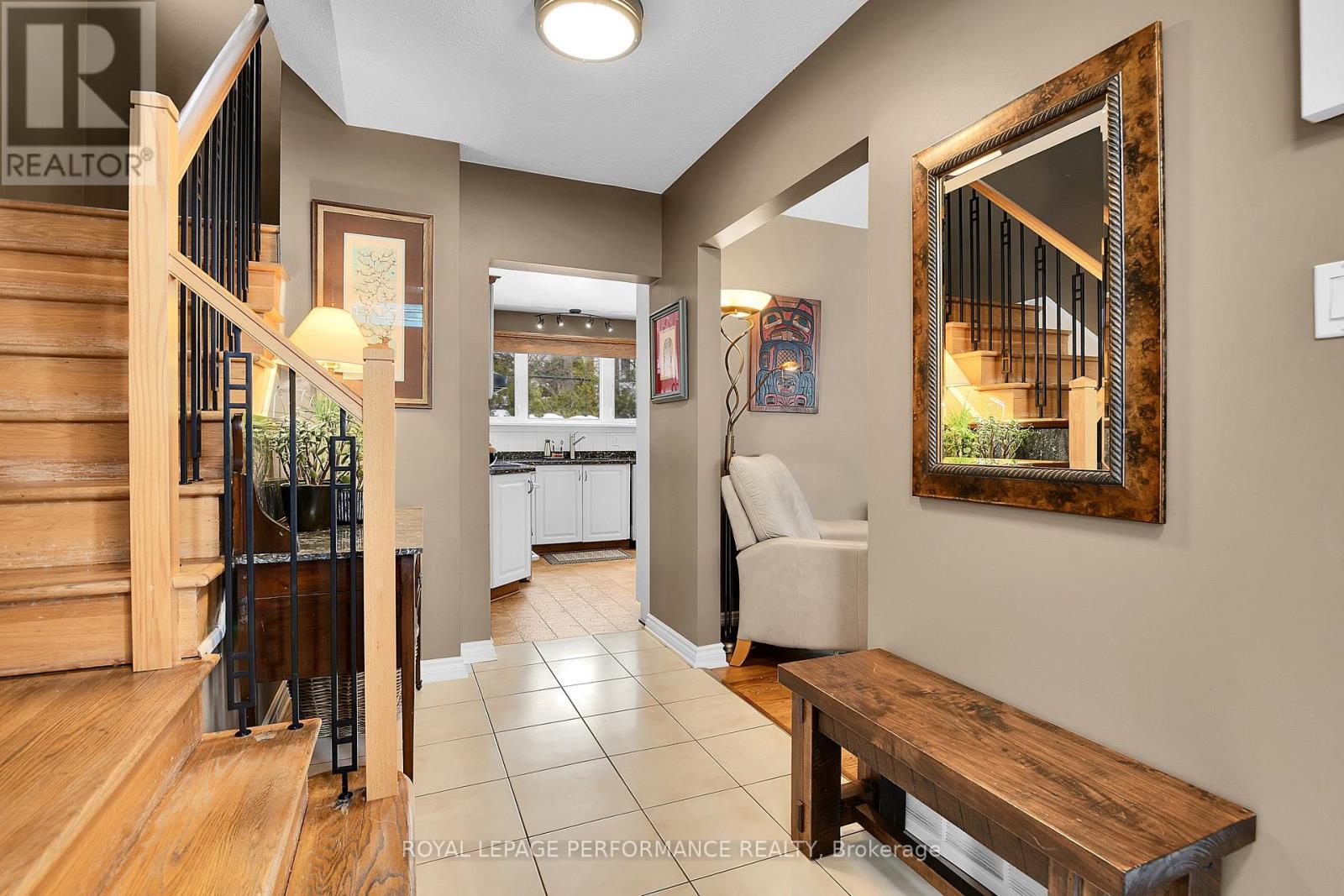 2248 Quinton Street, Ottawa, ON - Indoor Photo Showing Other Room