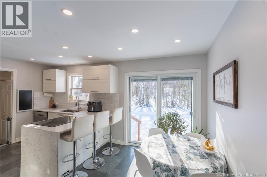 15 Mckinnon Road, Miramichi, NB - Indoor