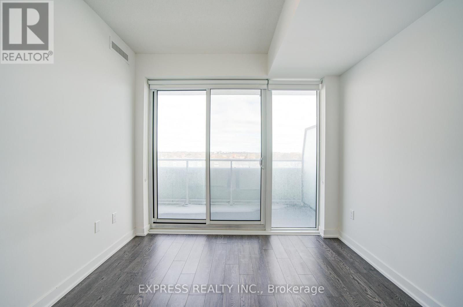 327 - 20 O'Neill Road, Toronto, ON - Indoor Photo Showing Other Room