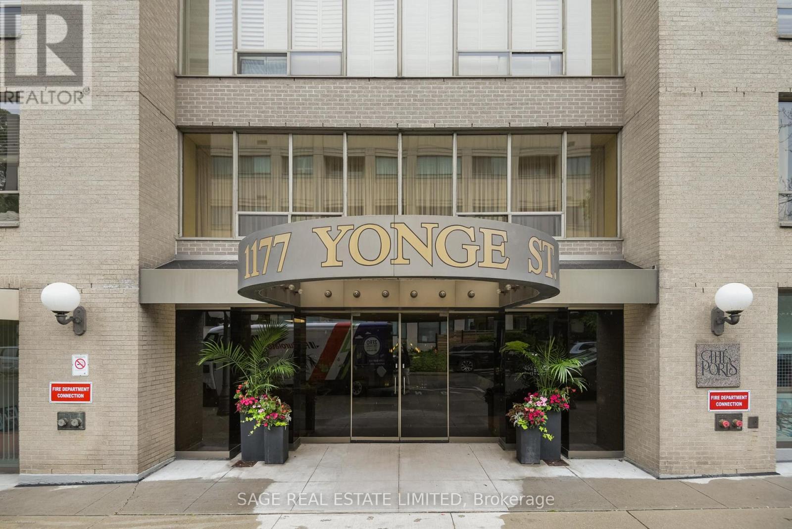 207 - 1177 Yonge Street, Toronto, ON - Outdoor With Exterior