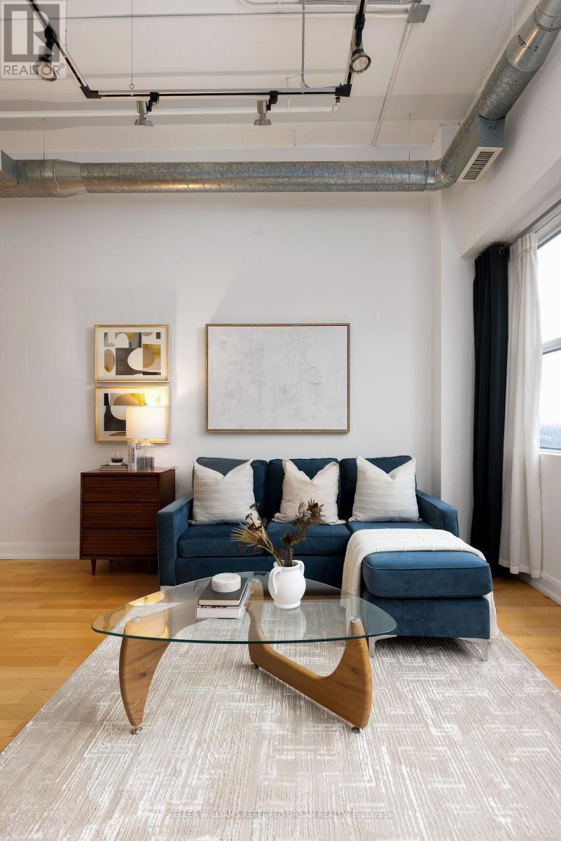 804 - 700 King Street, Toronto, ON - Indoor Photo Showing Bedroom