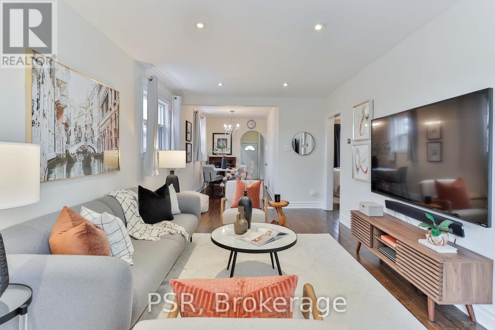 46 Galbraith Avenue, Toronto, ON - Indoor Photo Showing Living Room
