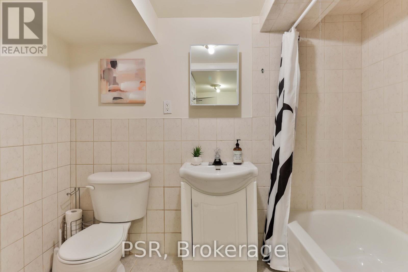 46 Galbraith Avenue, Toronto, ON - Indoor Photo Showing Bathroom