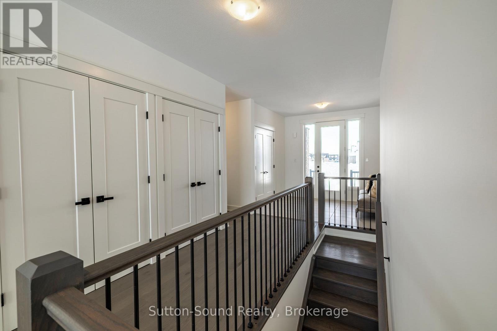 116 Laurens Lane, Georgian Bluffs, ON - Indoor Photo Showing Other Room