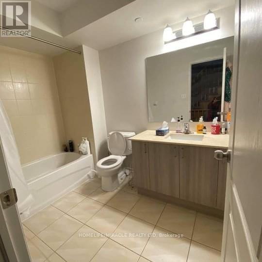 84 Sarita Path, Oshawa, ON - Indoor Photo Showing Bathroom