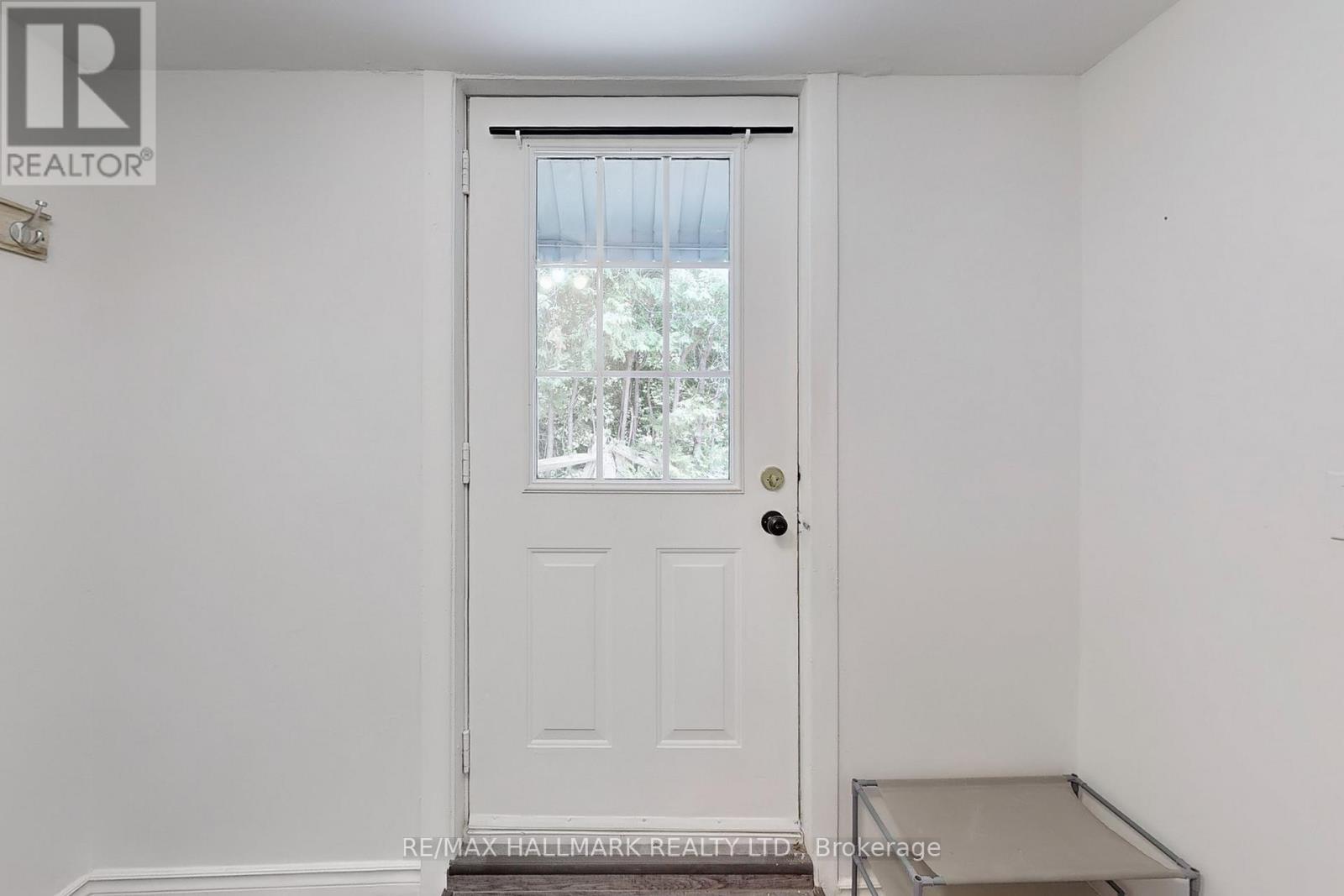 178 Barrie Street, Bradford West Gwillimbury, ON - Indoor Photo Showing Other Room