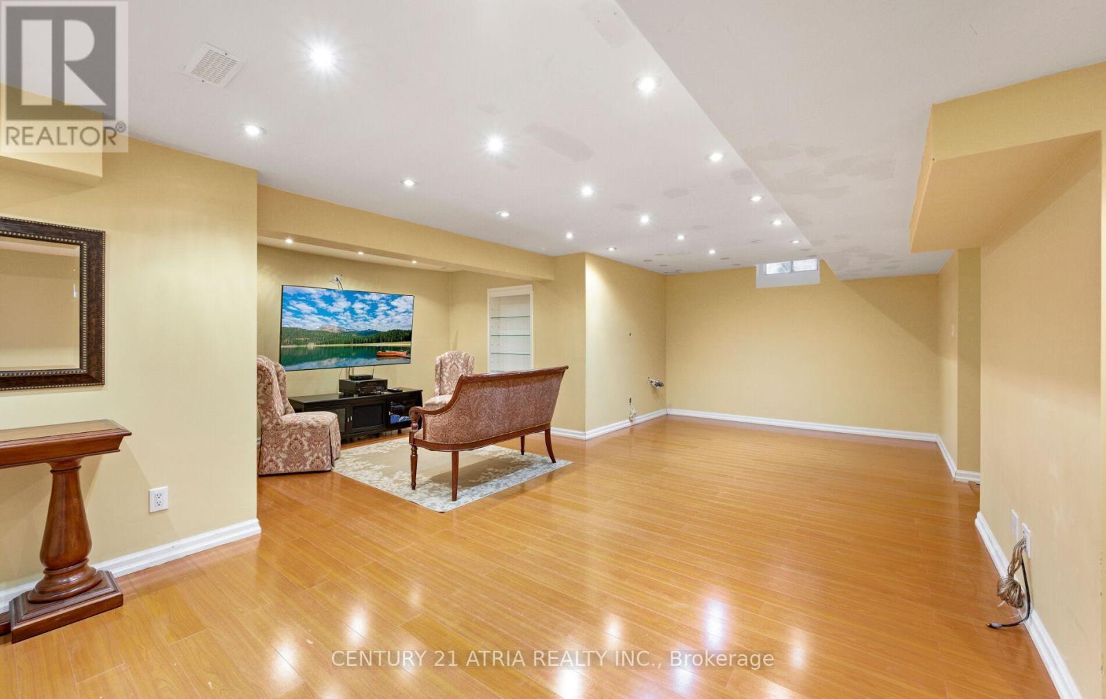 16 Peony Street, Markham, ON - Indoor