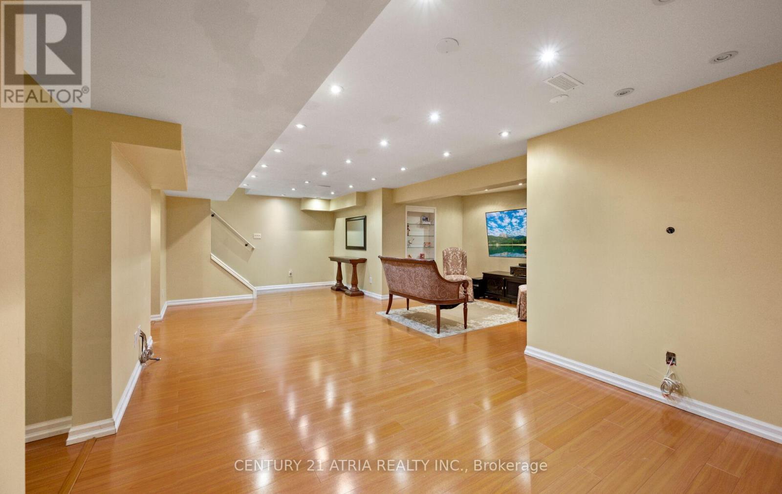 16 Peony Street, Markham, ON - Indoor Photo Showing Other Room