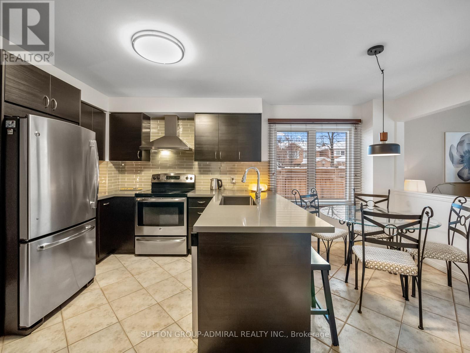103 Winding Lane, Vaughan, ON - Indoor Photo Showing Kitchen With Stainless Steel Kitchen With Upgraded Kitchen