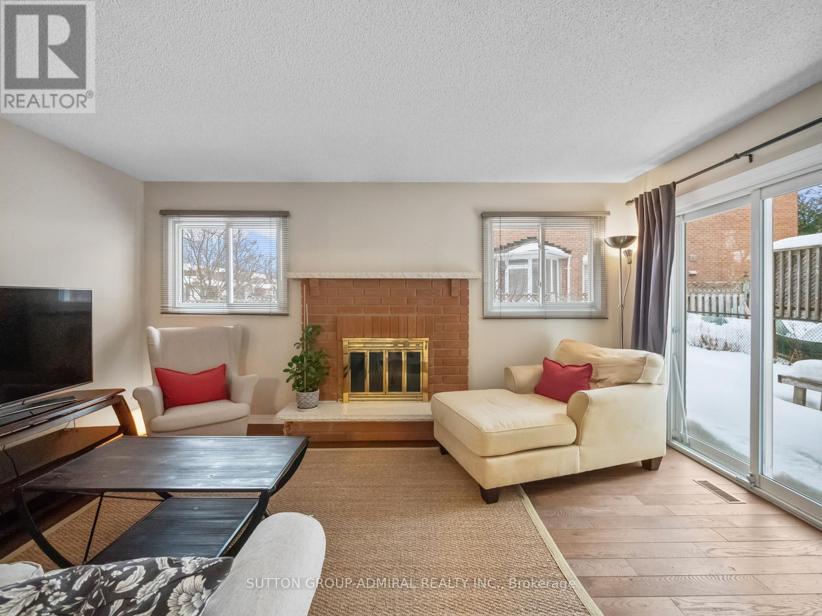 103 Winding Lane, Vaughan, ON - Indoor Photo Showing Living Room With Fireplace