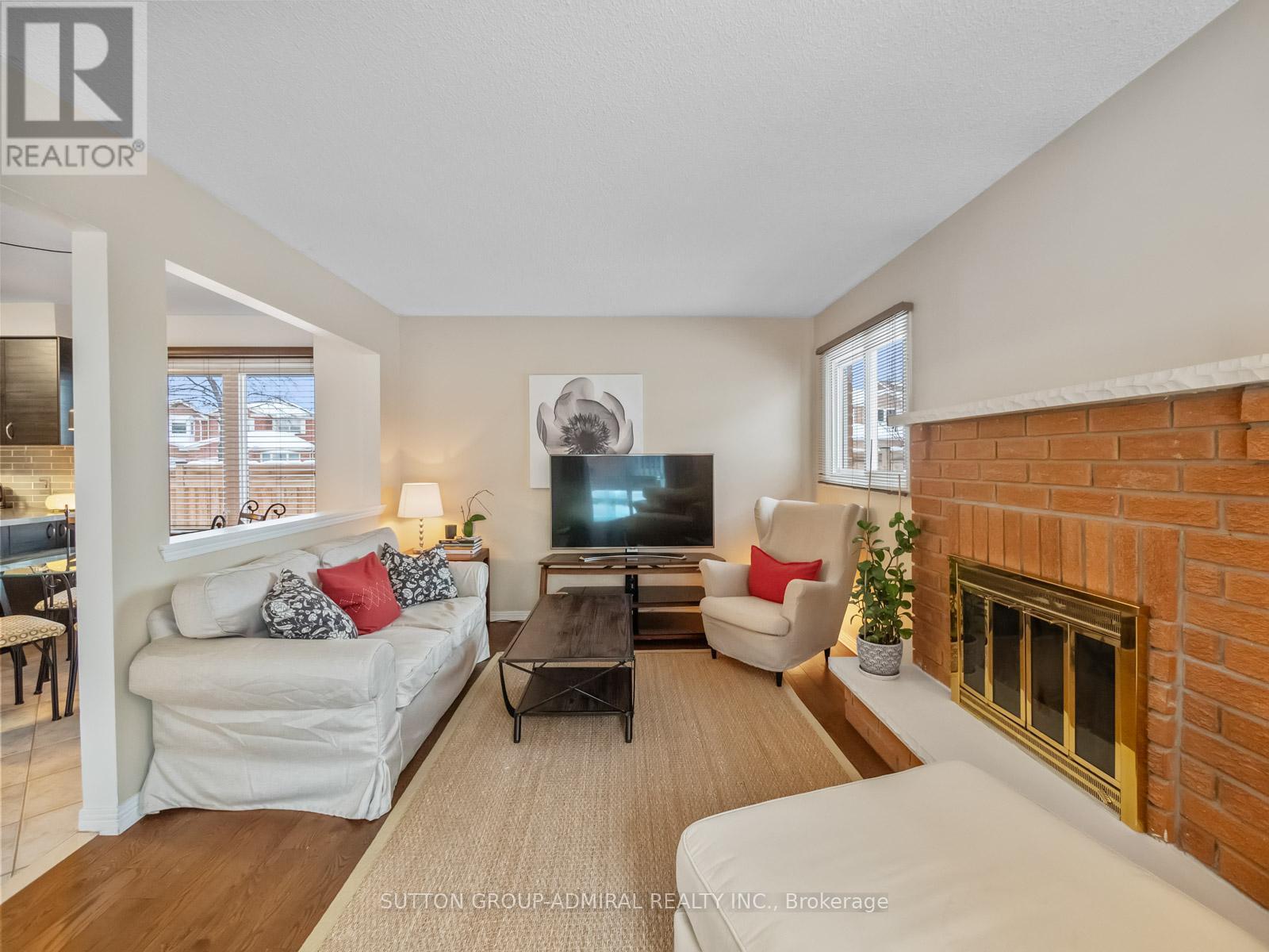 103 Winding Lane, Vaughan, ON - Indoor Photo Showing Living Room With Fireplace