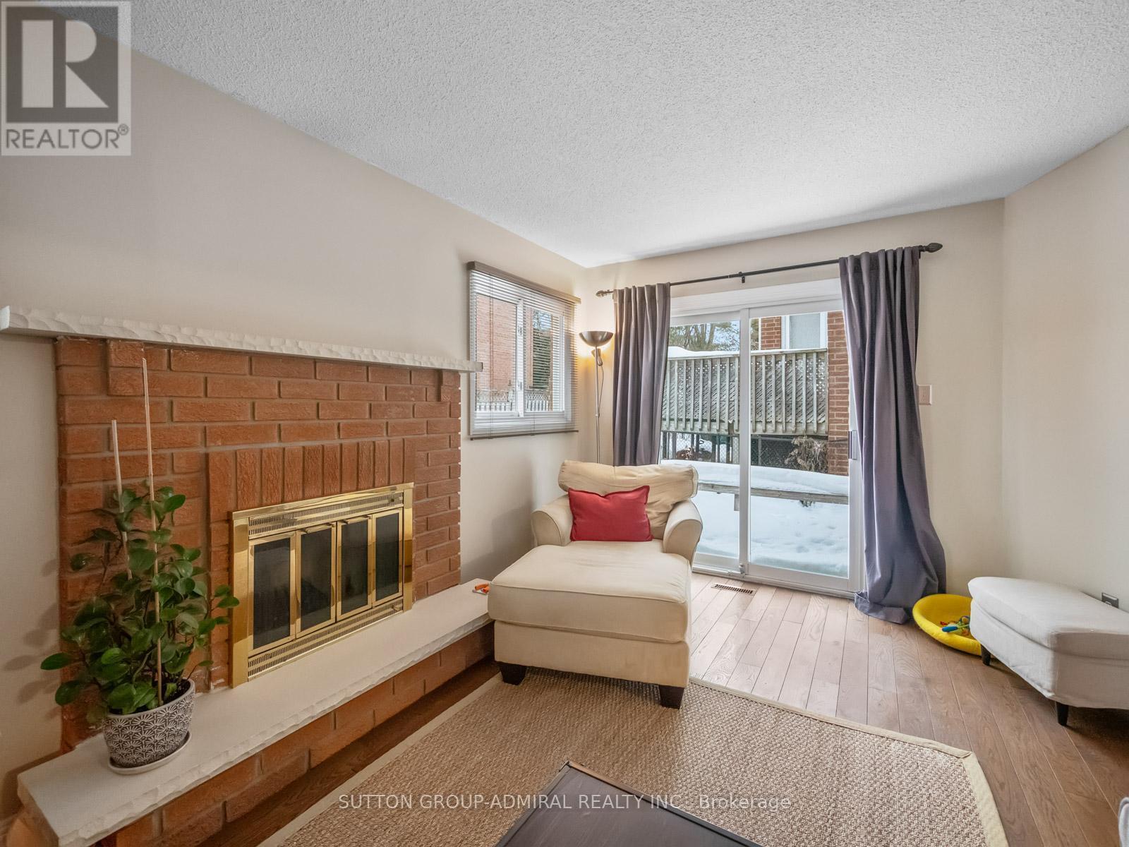 103 Winding Lane, Vaughan, ON - Indoor Photo Showing Living Room With Fireplace