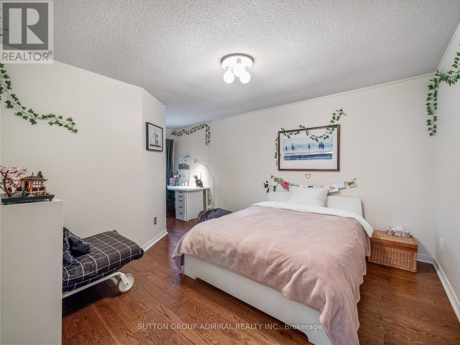 103 Winding Lane, Vaughan, ON - Indoor Photo Showing Bedroom