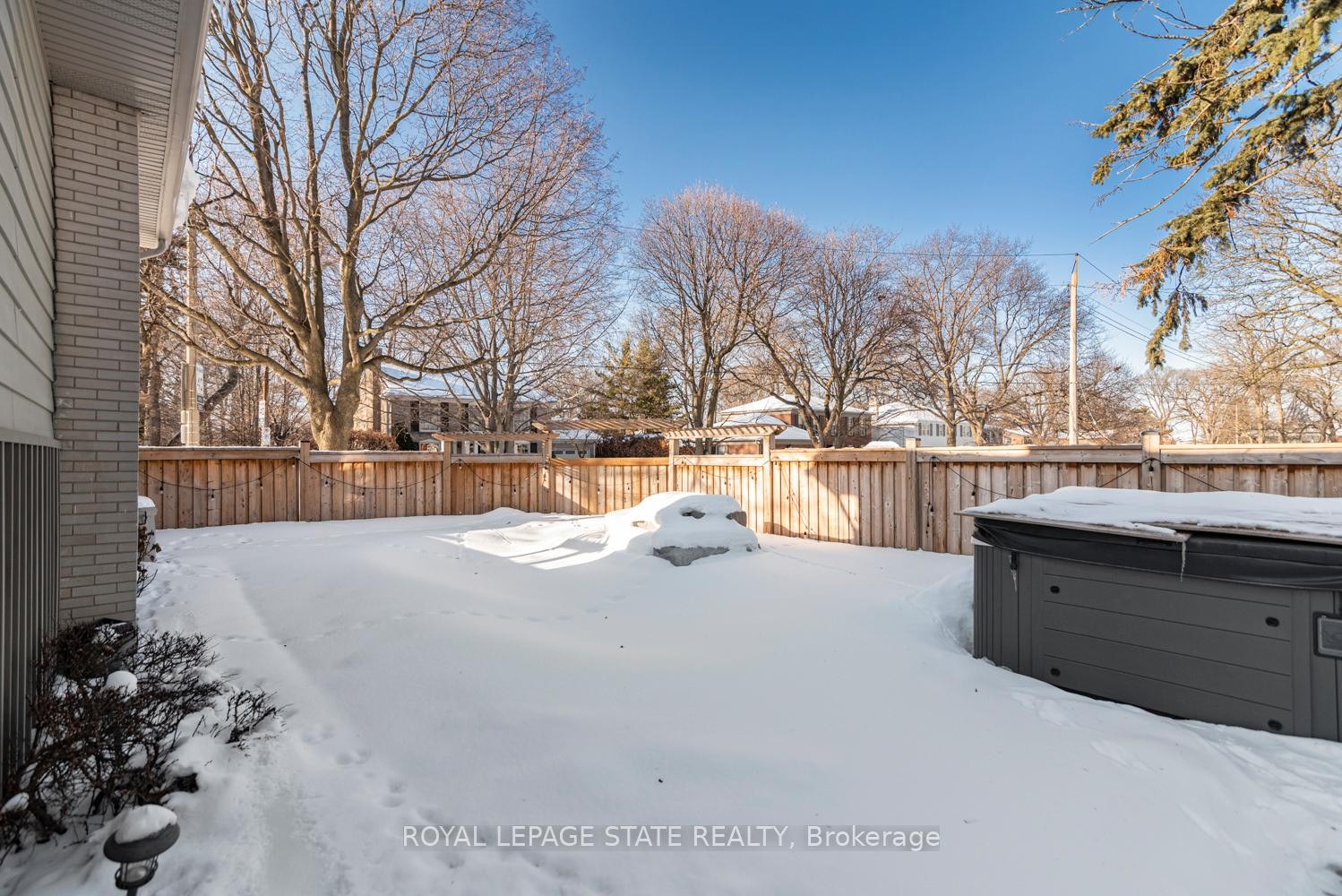 92 Auchmar Road, Hamilton, ON - Outdoor