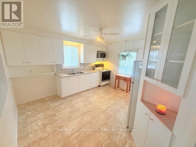 60 Egerton Street, Kapuskasing, ON - Indoor Photo Showing Kitchen With Double Sink